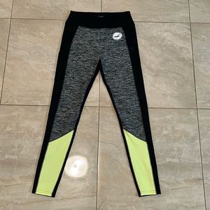 Hollister leggings